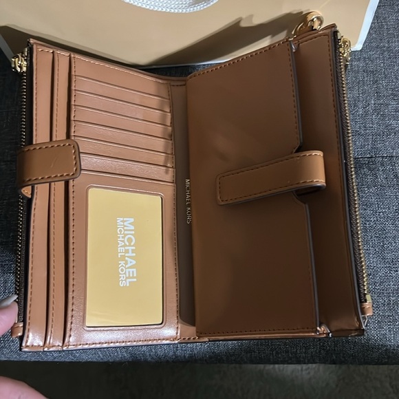 MICHAEL KORS Jet Set Travel Double Zip Phone Case Card Holder Wristlet Wallet - Picture 4 of 9